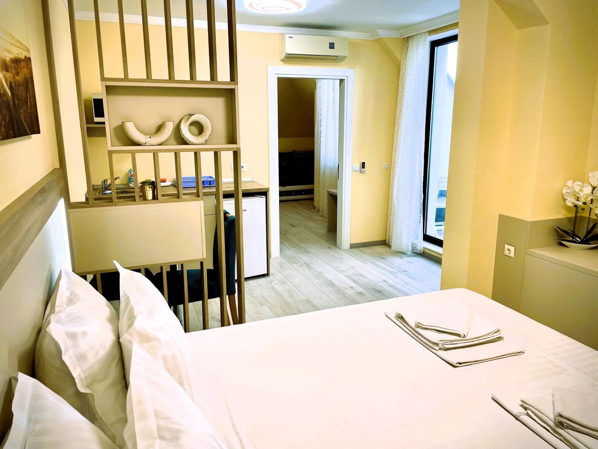 Sea View Apartment Free Parking Primorsko Esterno foto